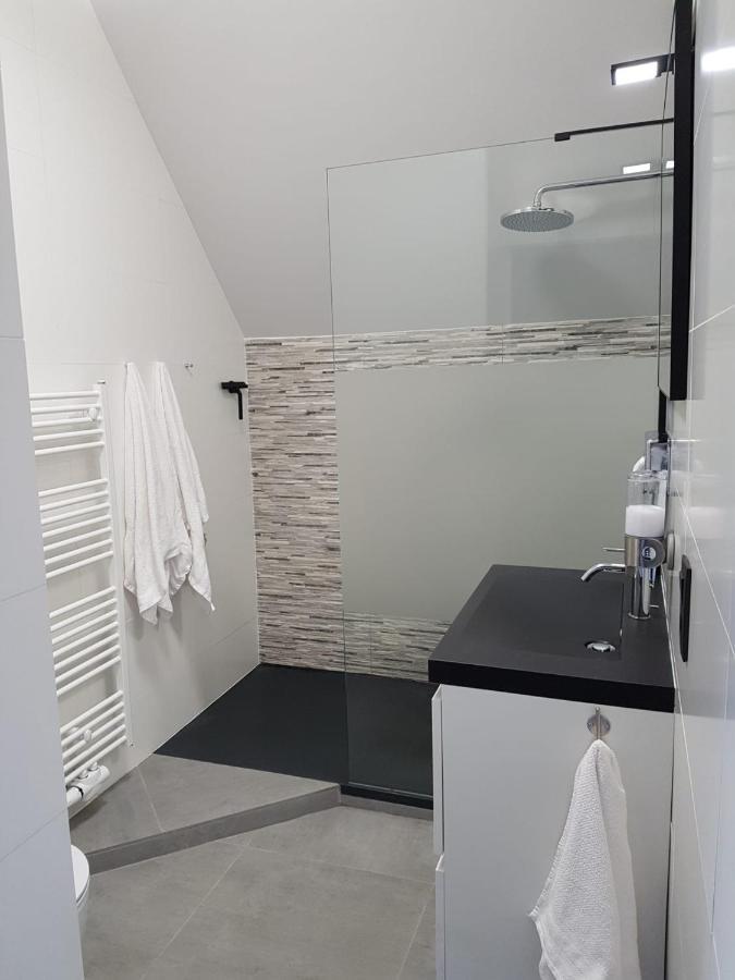 Lovely Guesthouse Lier Lint ภายนอก รูปภาพ